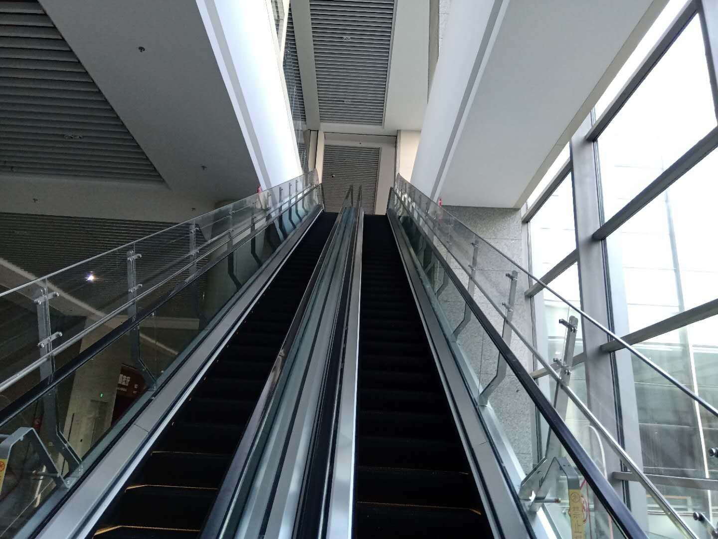 扶梯